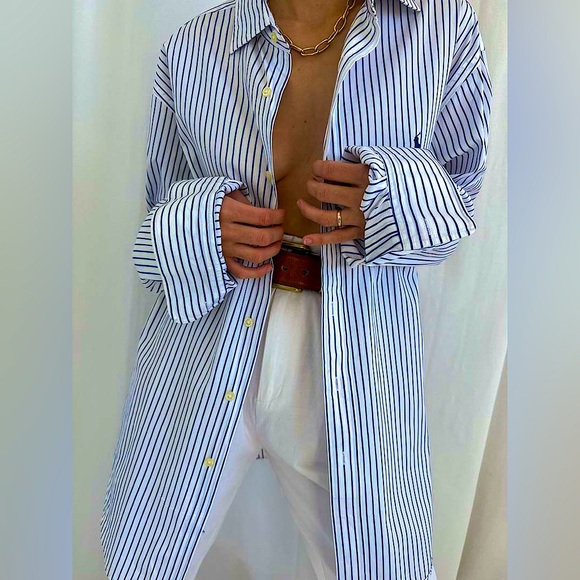 Ralph Lauren Tops - Ralph Lauren Oversized Button Down 🐎